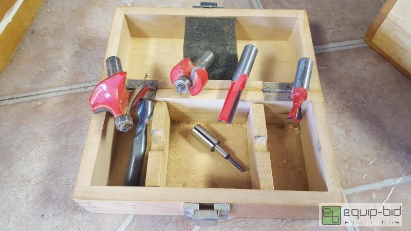 lot 1006 image: half inch router bits with wooden case
