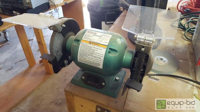 lot 1013 image: grizzly bench grinder