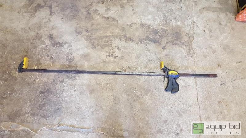 lot 1019 image: Quick grip 48 bar clamp