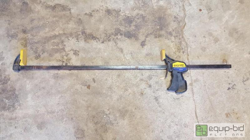 lot 1020 image: Quick grip 36 bar clamp