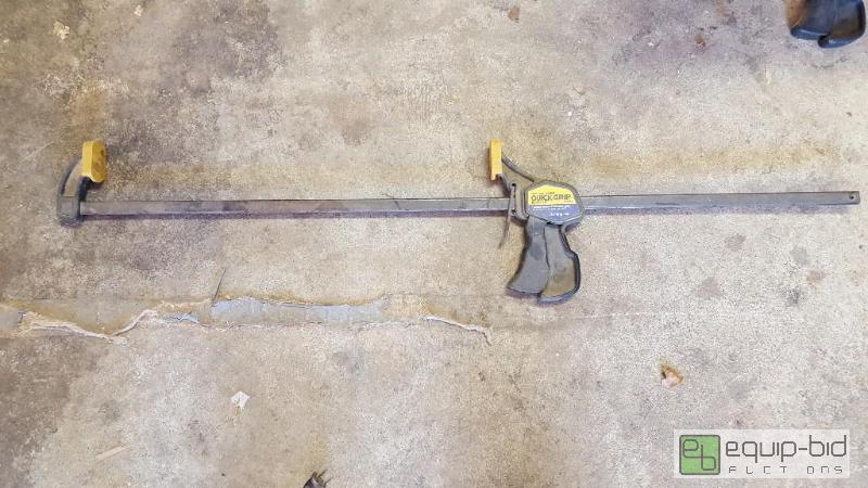 lot 1021 image: Quick grip 36 bar clamp