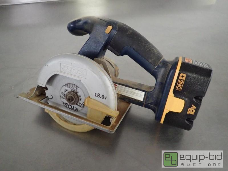 lot 1175 image: Ryobi 5.5in Cordless Circular Saw