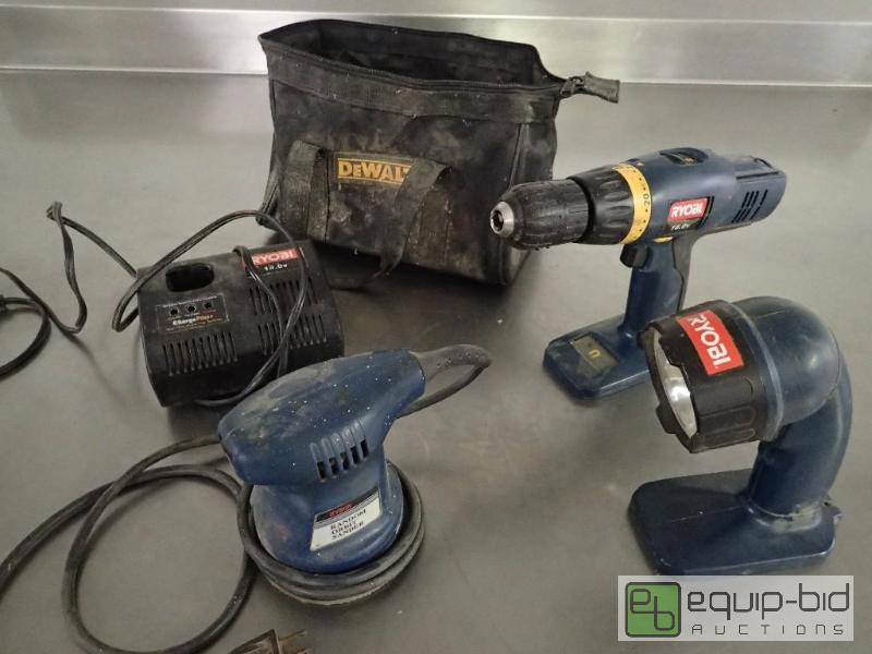 lot 1179 image: Lot of Ryobi Tools