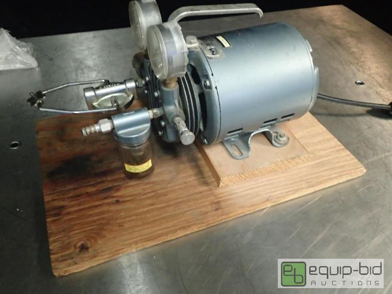 lot 283 image: Matheson ScientificVacuum Pump Compressor