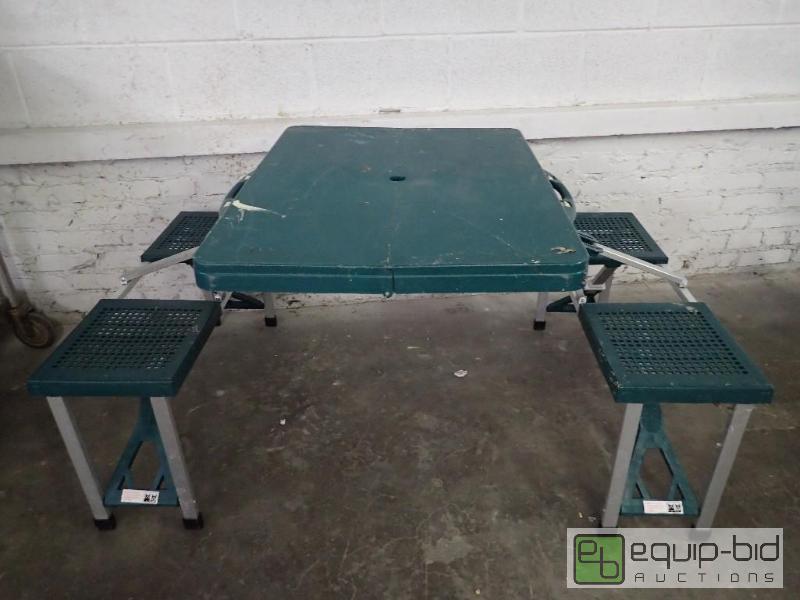 lot 6058 image: Collapsable Portable Table