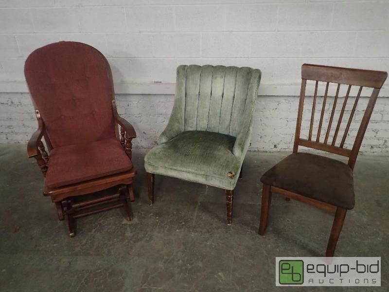 lot 6069 image: Lot of Three Chairs