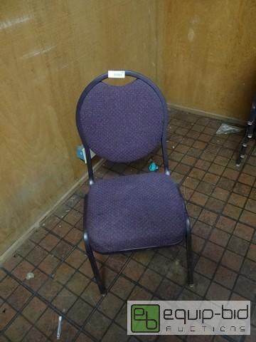 lot 461 image: Lot Of (28) Metal Frame Stacking Chairs