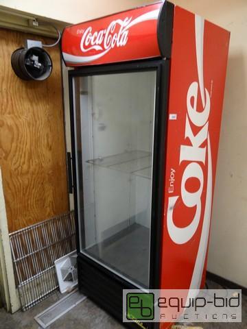 lot 491 image: True Glass Front Cooler