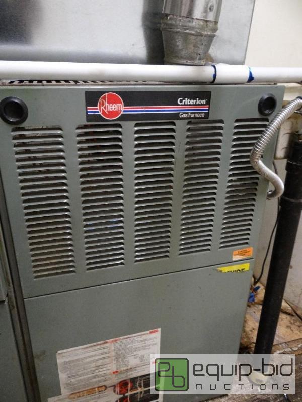 lot 572 image: Rheem Citerlon Gas Furnace Unit