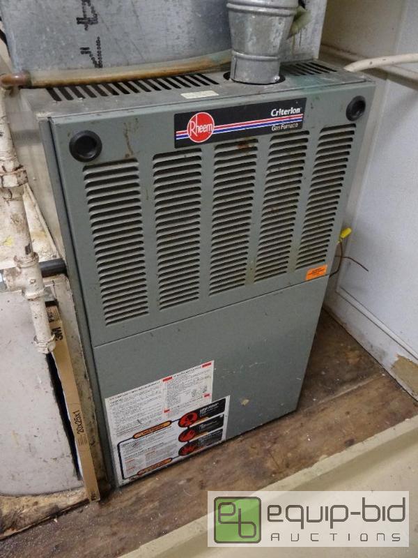 lot 573 image: Rheem Citerlon Gas Furnace Unit