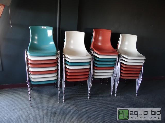 lot 623 image: (39) Multi Color Fiberglass Chairs With Chrome Legs