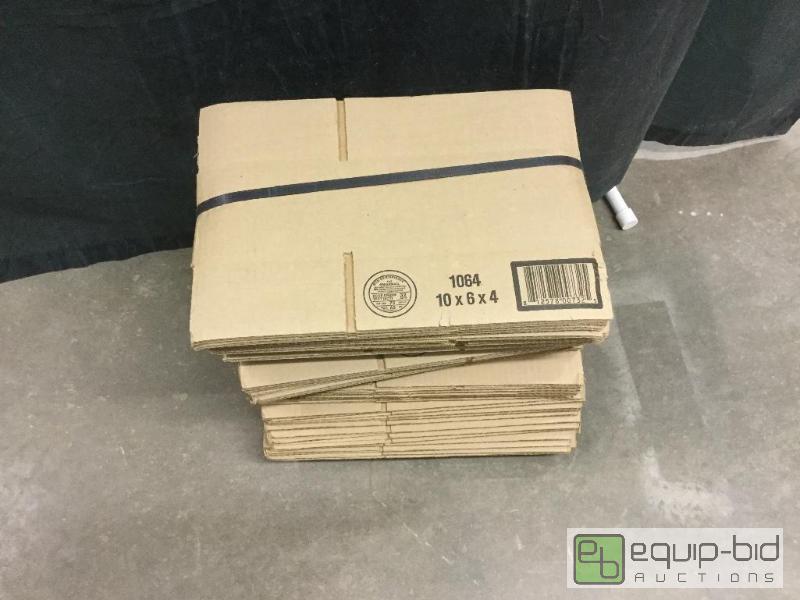 lot 122 image: Packing Boxes  Quantity 50 Condition NEW-Se...