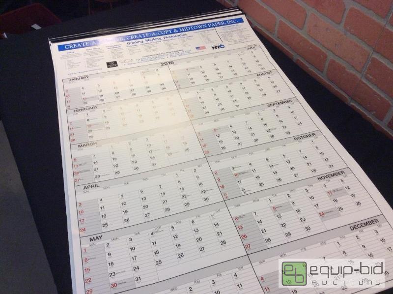 lot 13 image: Large 2016 Wall Calendars  Quantity 100 Colo...