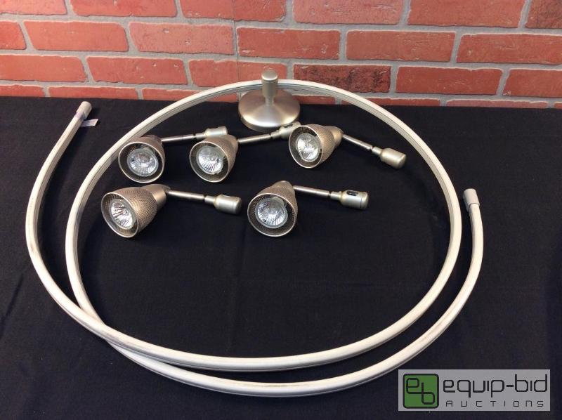 lot 218 image: Track Lighting  Quantity 1 System Color Bru...