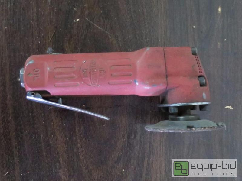 lot 107 image: Air Grinder