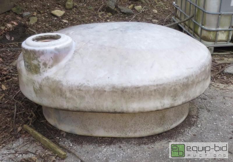 lot 143 image: Corrosion Proof Holding Tank for water or irrigation purposes