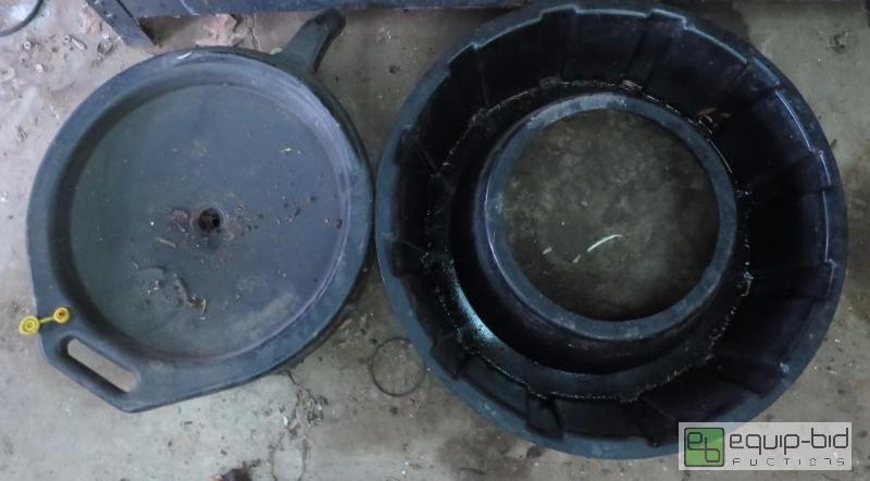 lot 180 image: Oil Pan Pair