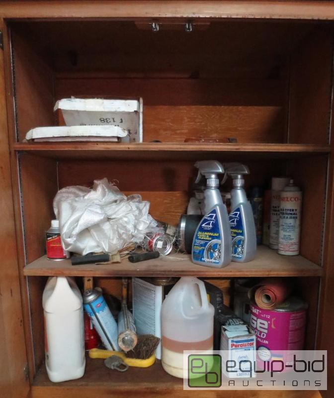 lot 239 image: Complete Contents of Shelfs