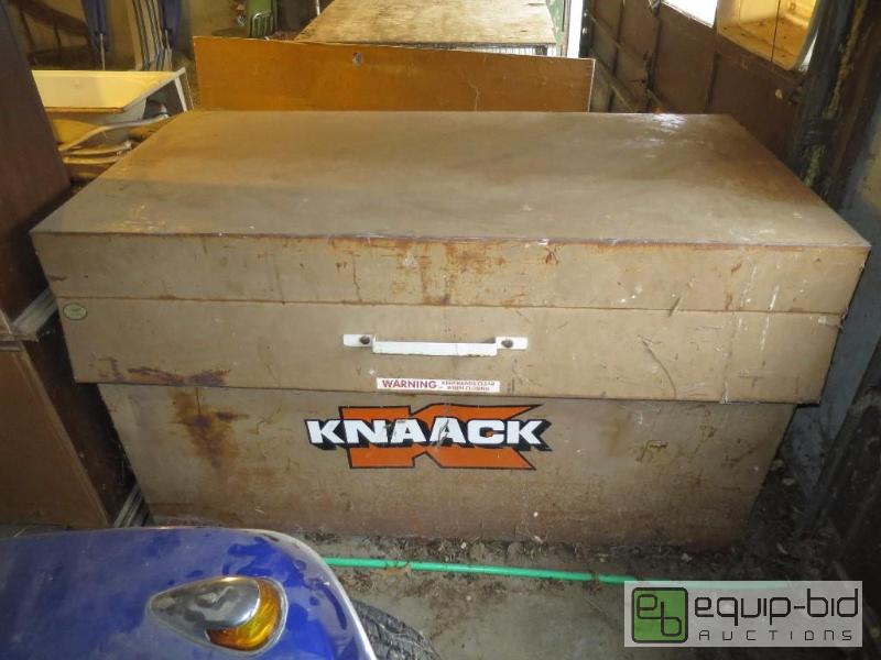 lot 246 image: Job Box Heavy Duty Contents Included