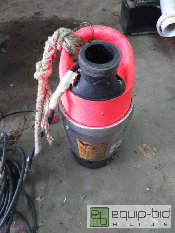 lot 32 image: Flygt Submersible Pump