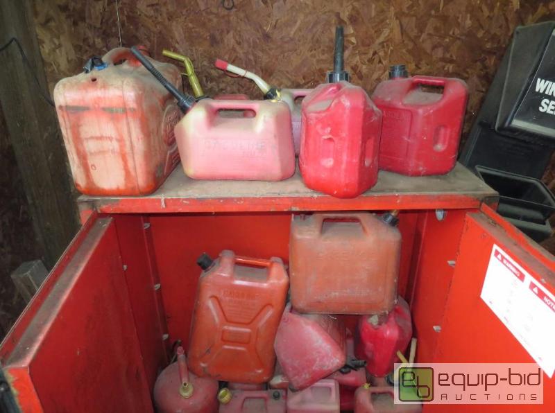 lot 37 image: Huge Lot of Gas Cans