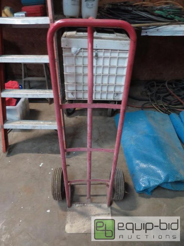 lot 43 image: Two Wheel Dollie