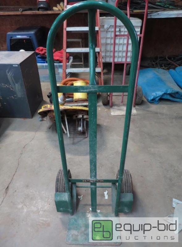 lot 44 image: Two Wheel Dollie