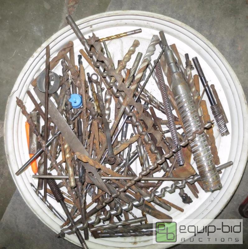 lot 52 image: Huge Lot of Drill Bits
