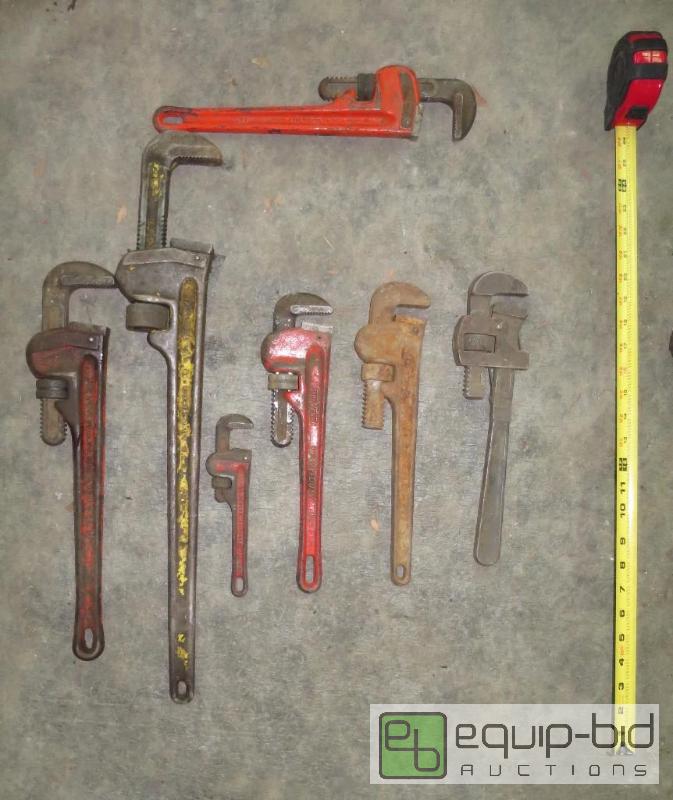 lot 54 image: Huge Lot of Pipe Wrenches