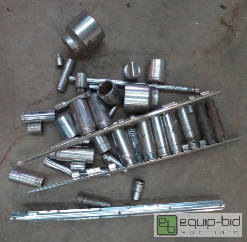 lot 69 image: Lot of Misc. Tools