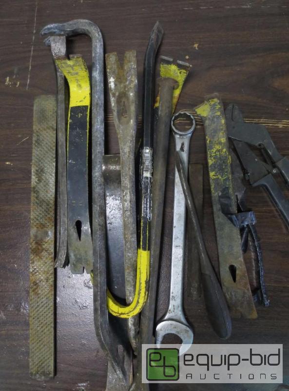 lot 73 image: Random Tool Lot