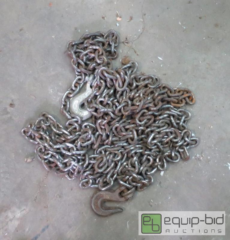 lot 94 image: Tow Chain
