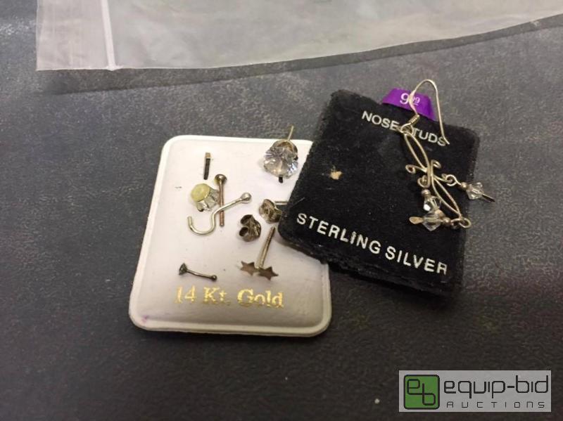 lot 124 image: Various Sterling Jewelry Pieces - CZ stones, Holders, Sterling bits.