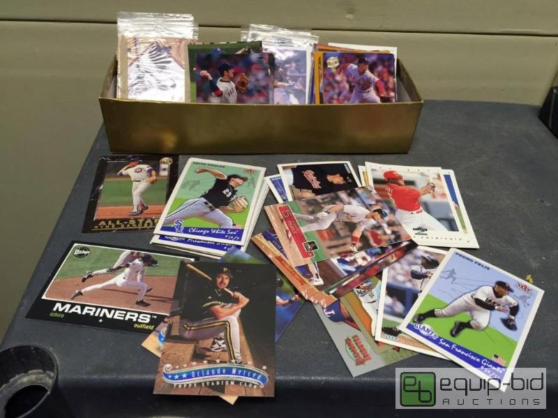 lot 128 image: Unsorted Large Group of Various Baseball Cards - mostly 1990s