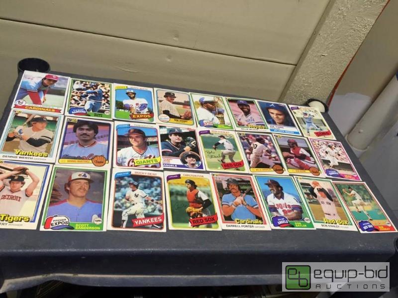 lot 131 image: Group of 1970s and 1980s Baseball Cards