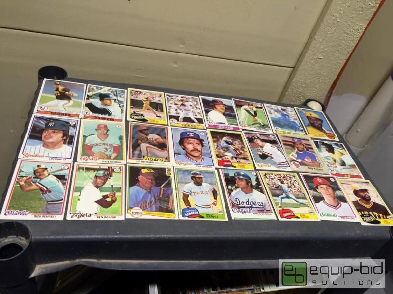 lot 133 image: Group of 1970s and 1980s Baseball Cards