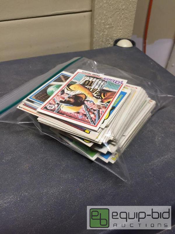 lot 134 image: Unsorted Bag of Baseball Cards - mostly 1970s and 1980s