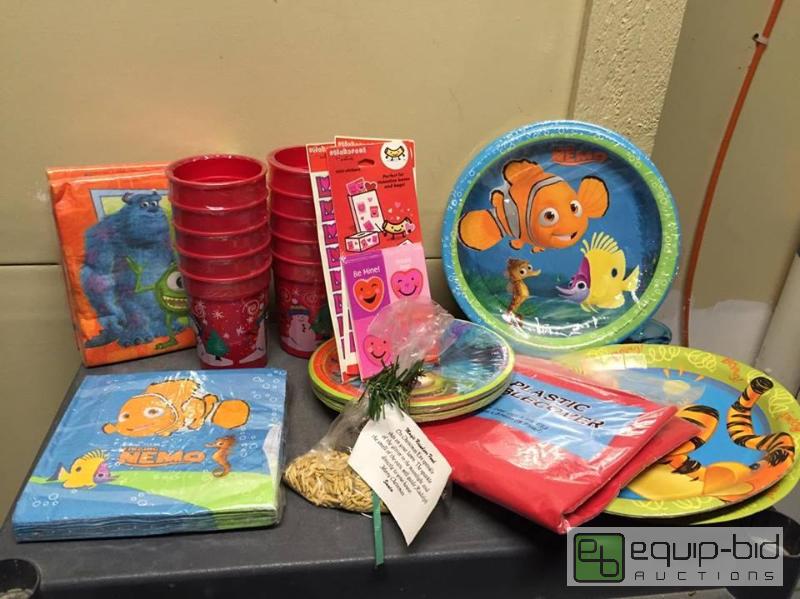 lot 144 image: Variety of Brand New Party Supplies and More - Disney