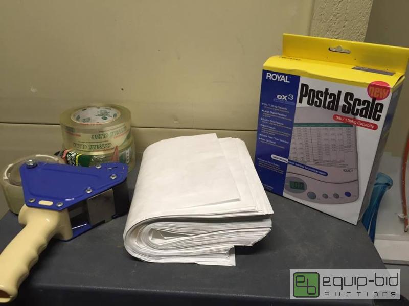 lot 187 image: Brand New eBay Starter Kit - NIB Royal Postal Scale, Tape and Despenser, Envelopes