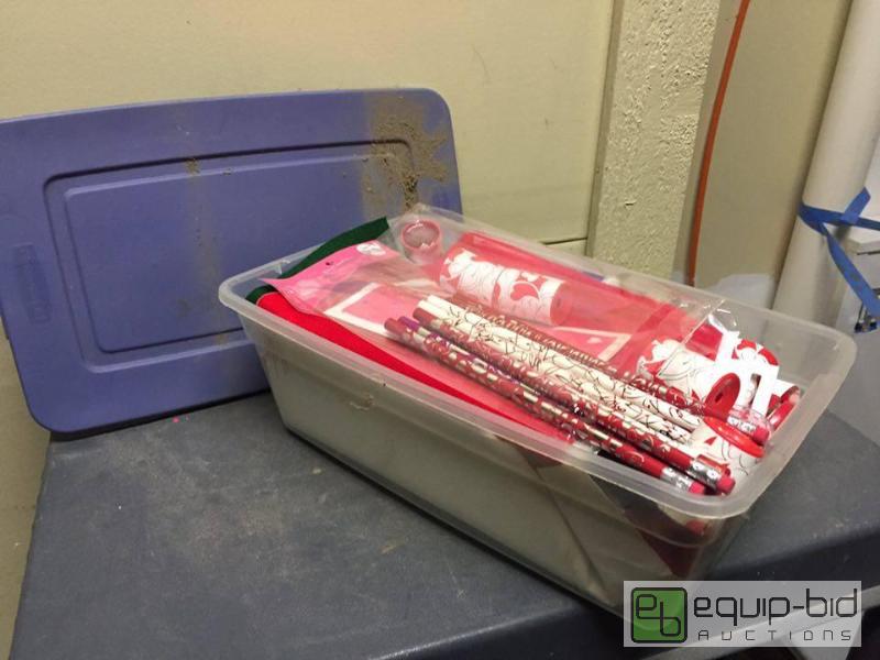 lot 193 image: Rubbermaid Plastic Tub Full of Holiday Decor - Valentines Day, Crafts Supplies, Yo-Yos, Etc.