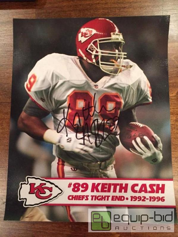 lot 200 image: Keith Cash Kansas City Chiefs Signed Photo