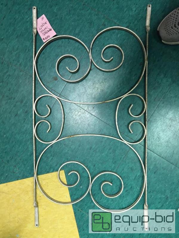 lot 66 image: Vintage Metal Decorative Plaque