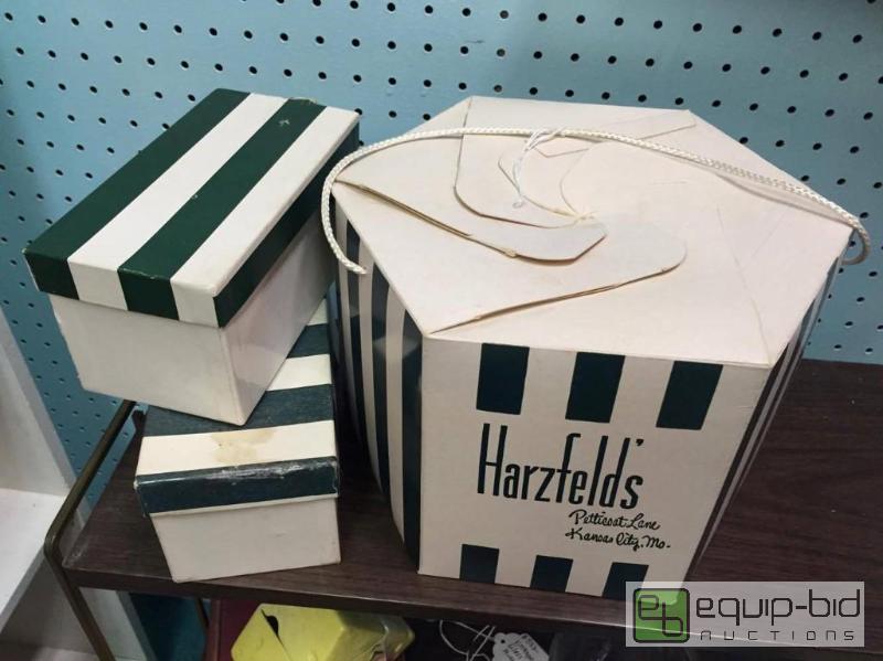 lot 71 image: Various Harzfelds Kansas City Boxes