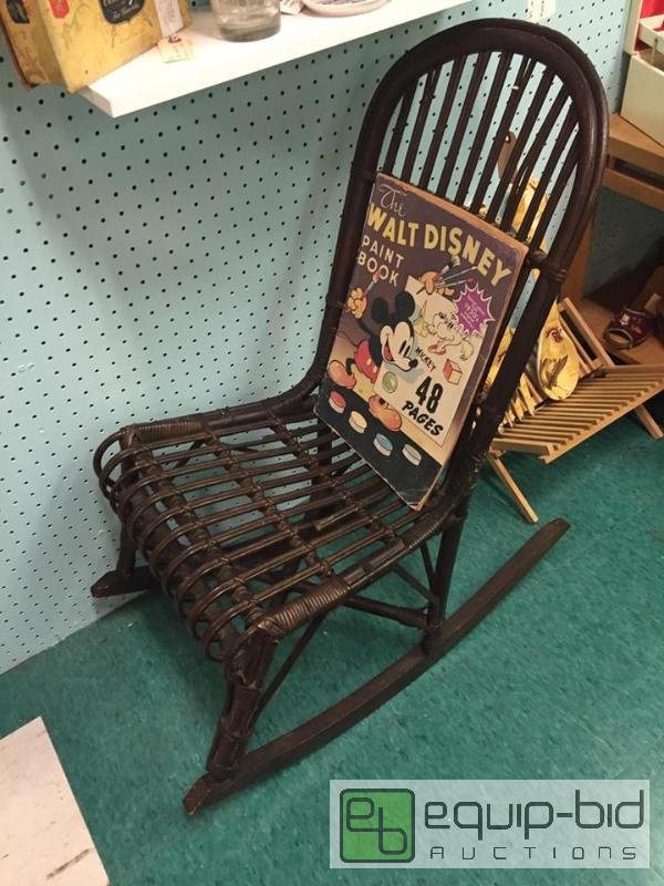 lot 90 image: Wicker Wrocker