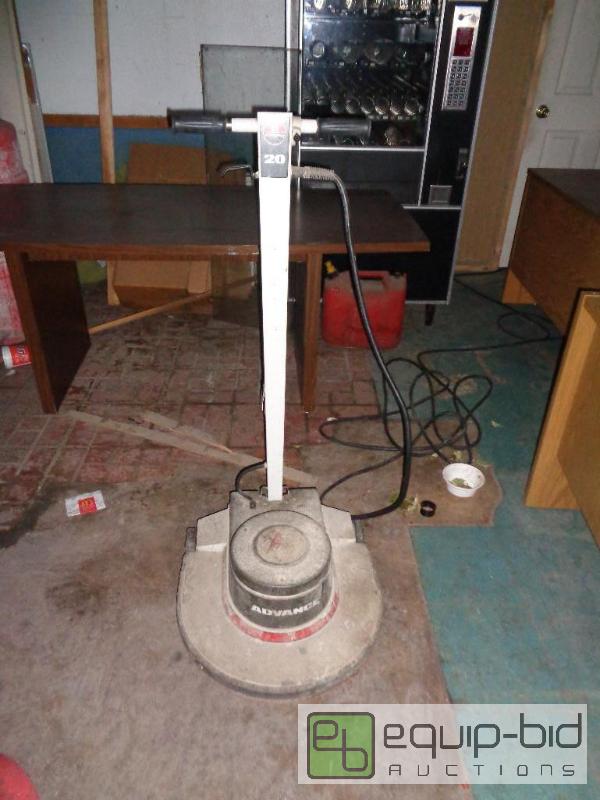 lot 25 image: Floor BufferScrubber