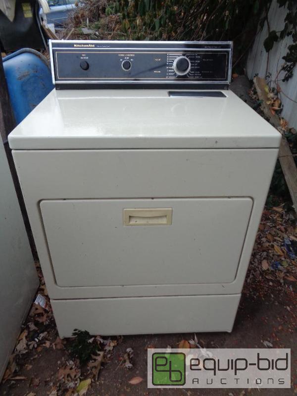 lot 28 image: Dryer