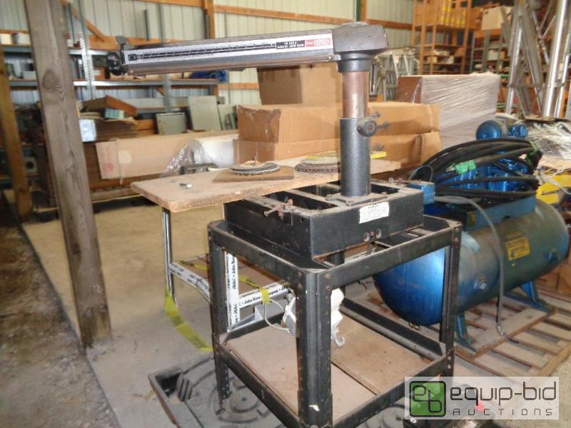 lot 4 image: Radial Arm Saw