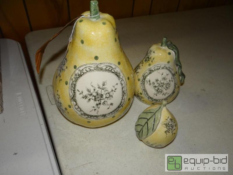 lot 1473 image: Set of 3 ceramic pears.  Largest is 9&quot t...