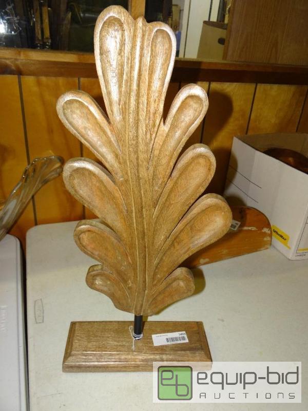 lot 1493 image: Large wood leaf decor on wood base.  22&quot...
