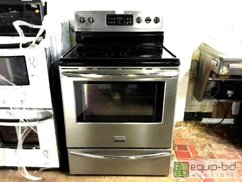 lot 1087 image: Frigidaire Gallery 30 Freestanding Electric Range
